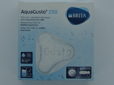 BRITA AQUAGUSTO 250(voor in waterbak 250 ltr max)